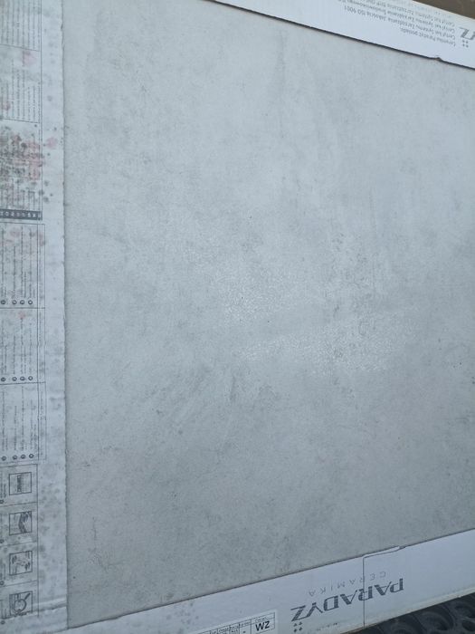 Plytka Paradyż scratch Bianco polpoler