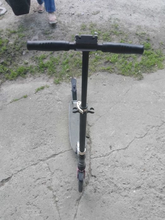 Hulajnoga w bardzo dobrym stanie