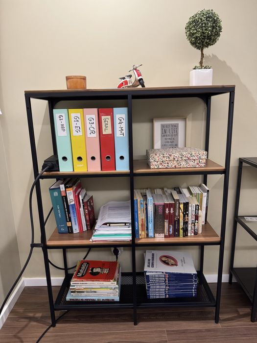 Estante FJALLBO nova