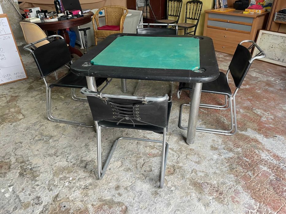 Conjunto Mesa+Cadeiras
