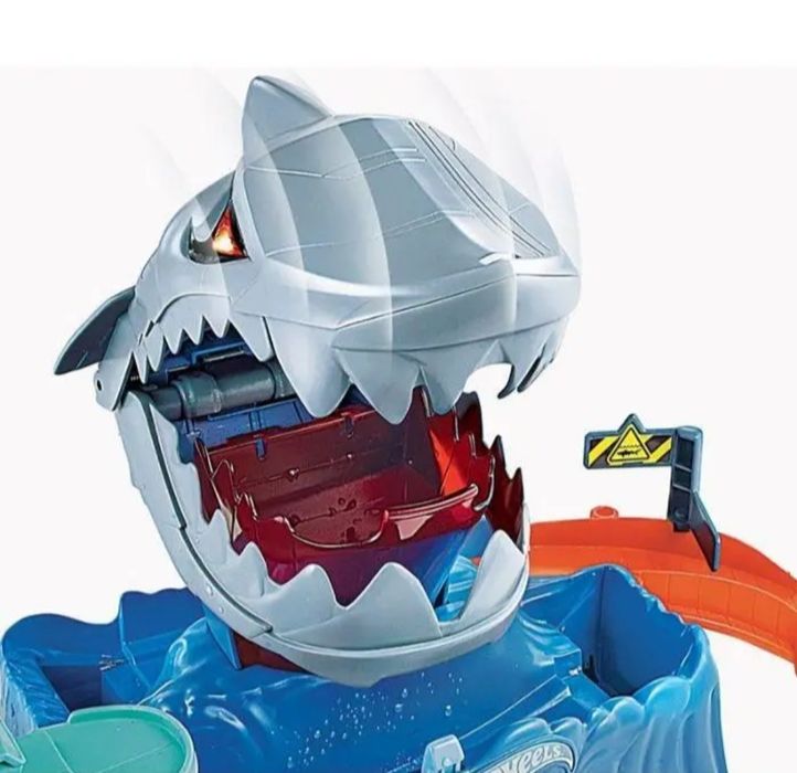 Трек Hot Wheels Robo Shark голодна робоакула