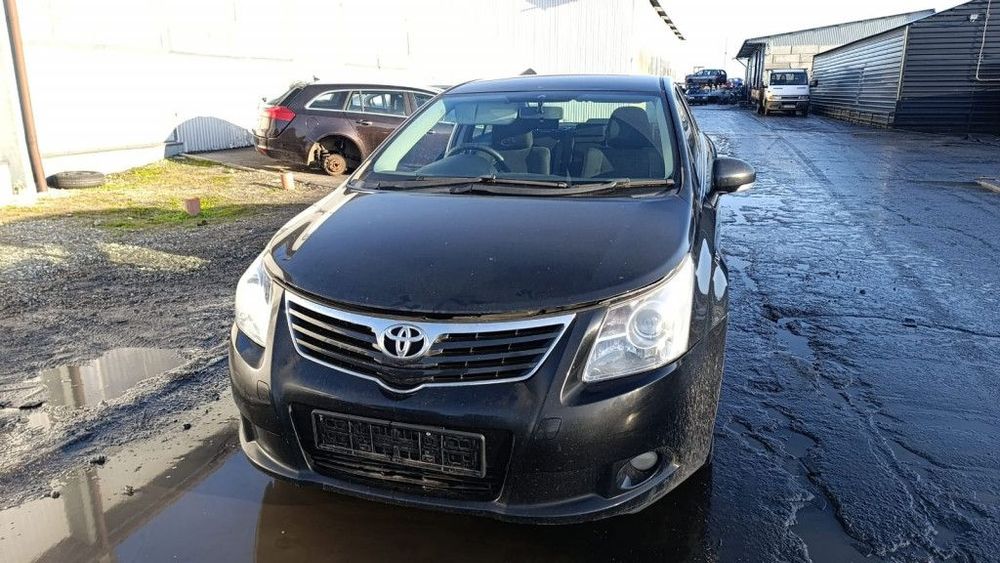 35779 Toyota Avensis T27 model od 08-11 silnik 1.8 16V 147 km 2ZRFAE skrzynia ok lakier 209