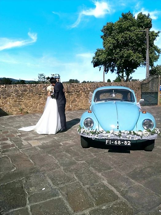 Carocha 1971 Azul Bebé – O "Bluemotion" para o seu Casamento