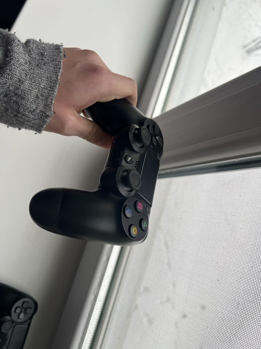 Bluetooth геймпад в наличии 2 шт