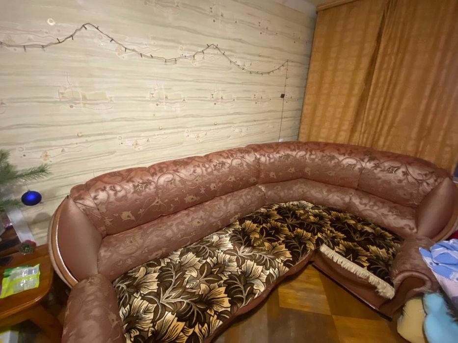 Терміново продам розкладний диван!