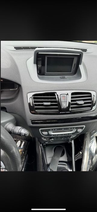 Renault Megane III – Dekory wnętrza PIANO BLACK | Komplet