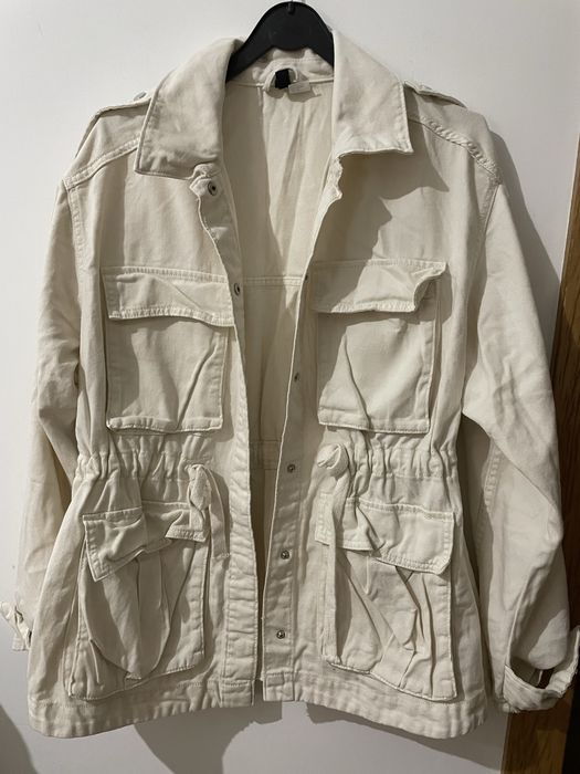 Blazer e blusão (como novos usadas 1x apenas)