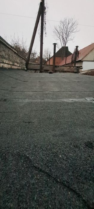 Продам гараж в центре города.