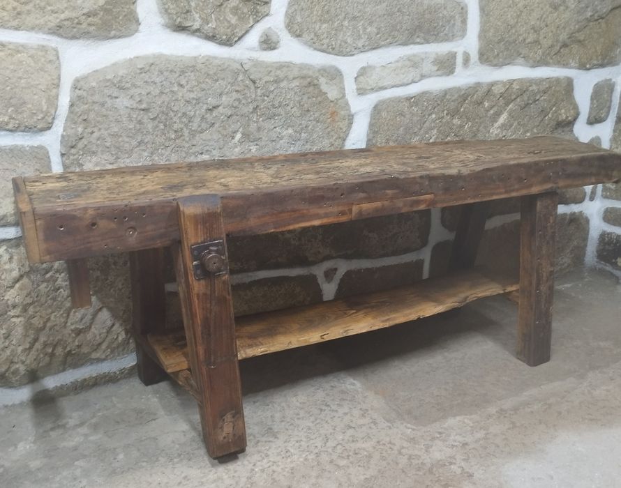 Banco carpinteiro maciço