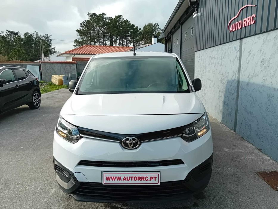 Toyota Proace City 1.5 3 L c/iva ( pequeno sinistro )