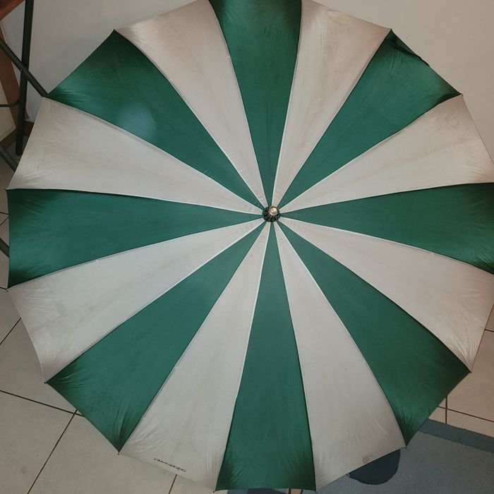 Duzy parasol 140cm
