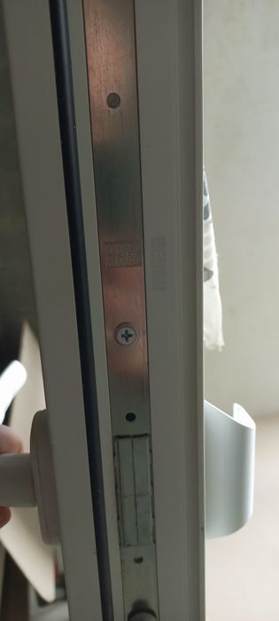 Балконний блок-перегородка