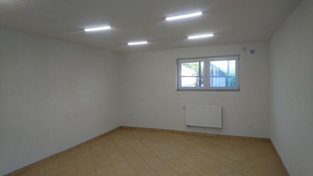 Lokal handlowo-uslugowy w centrum Toszka