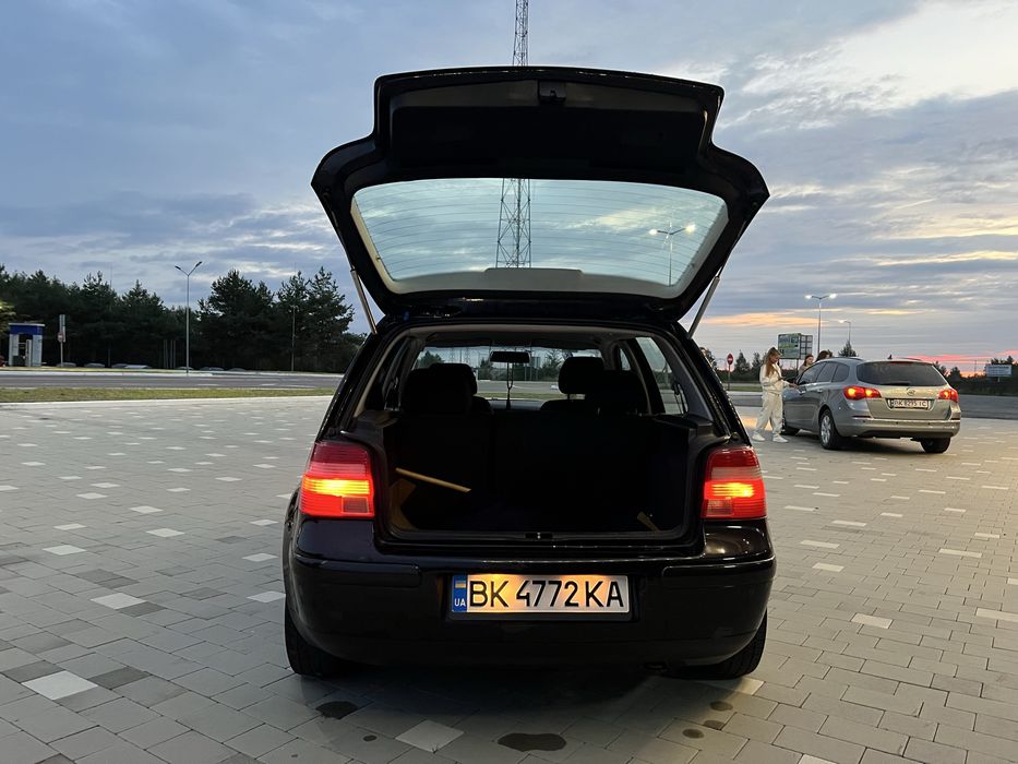 Volkswagen golf4 1.6mpi