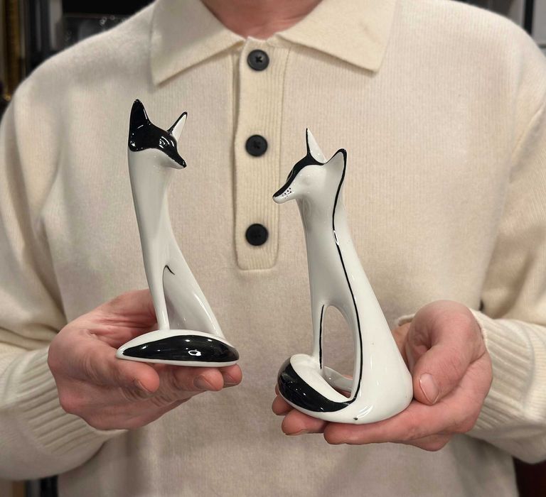 Mieczysław NARUSZEWICZ Figurka Lis siedzący Cmielów porcelana prl