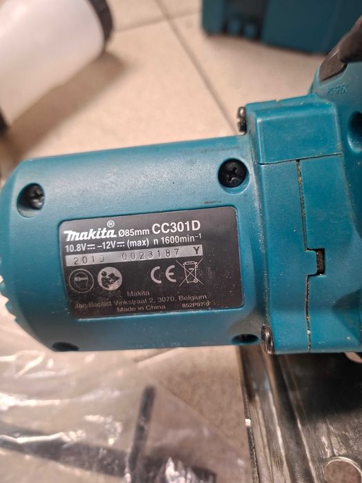 makita Piła cc301 przecinarka zestaw
