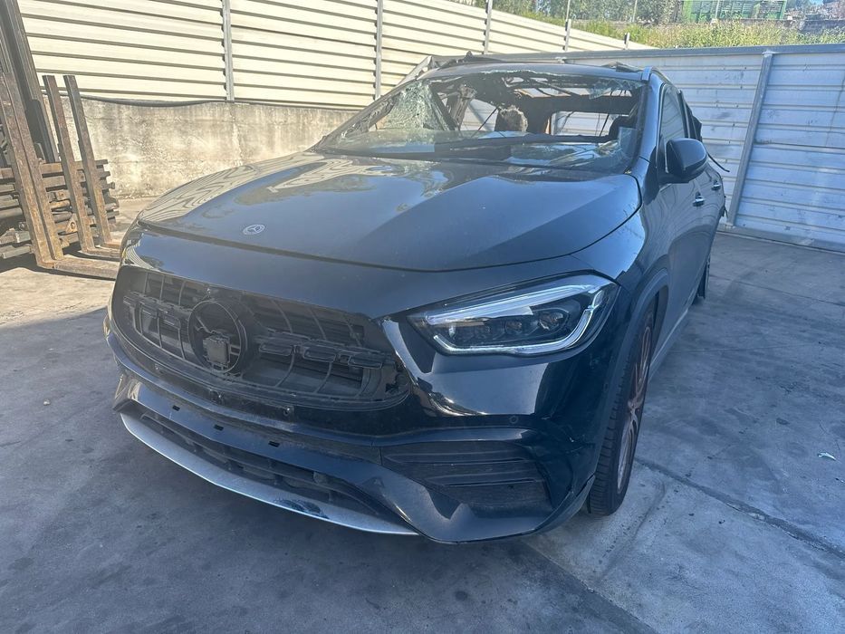 MERCEDES GLA (H247) 200 d 150 CV DE 2021 PARA PEÇAS