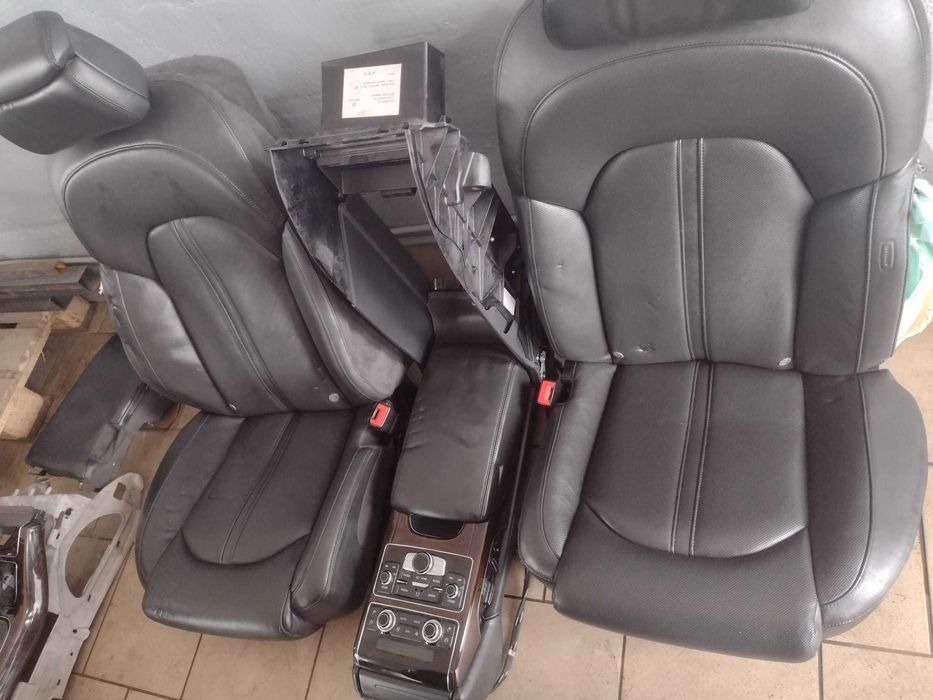 fotel tył prawy lewy Audi A8 D4 grzany z masażem