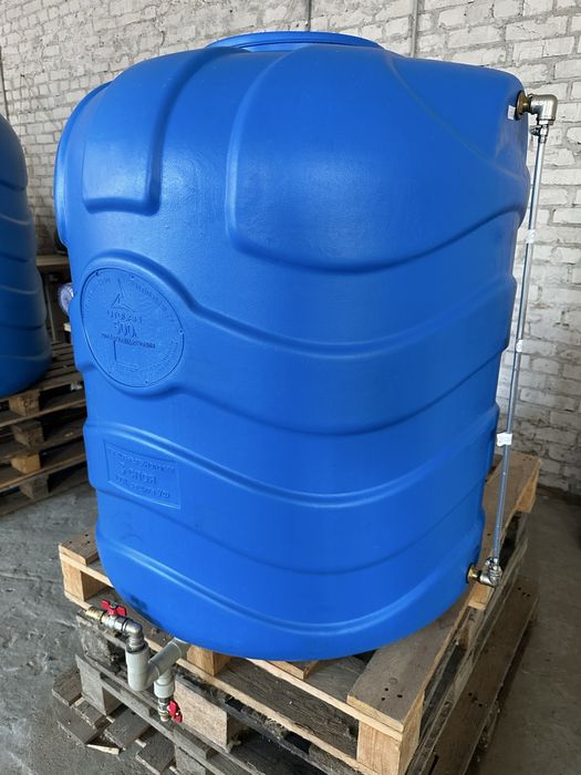 Ємність для рідин на 1000 л Litolan 3 шарова