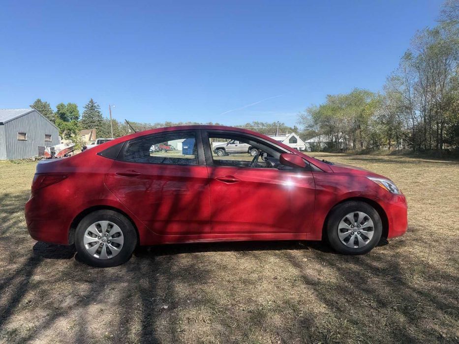 Hyundai Accent      2015