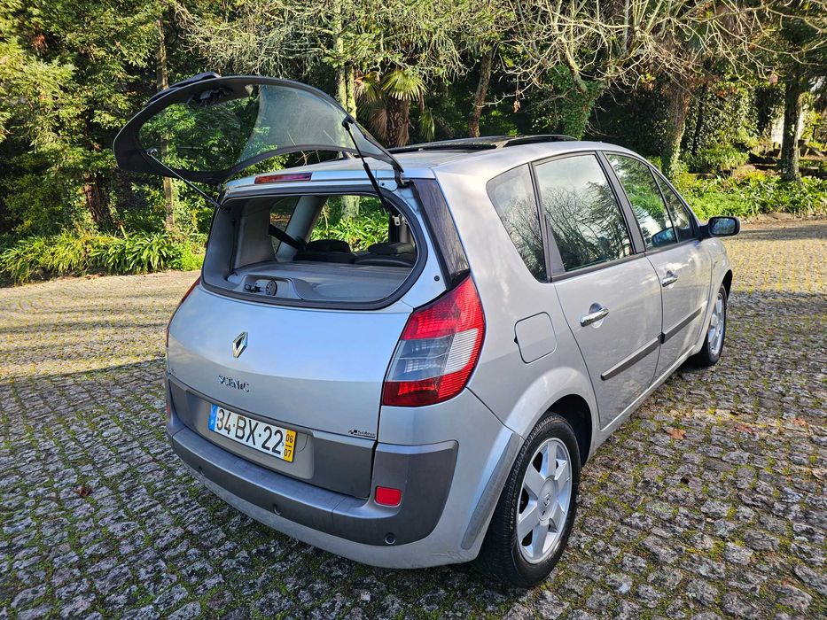 Renault Scénic 1.5Dci 105cv Teto de Abrir Panorâmico