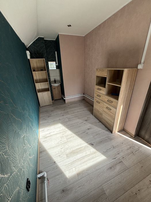Gabinet do manicure i pedicure/Masaż i inne usługi kosmetyczne