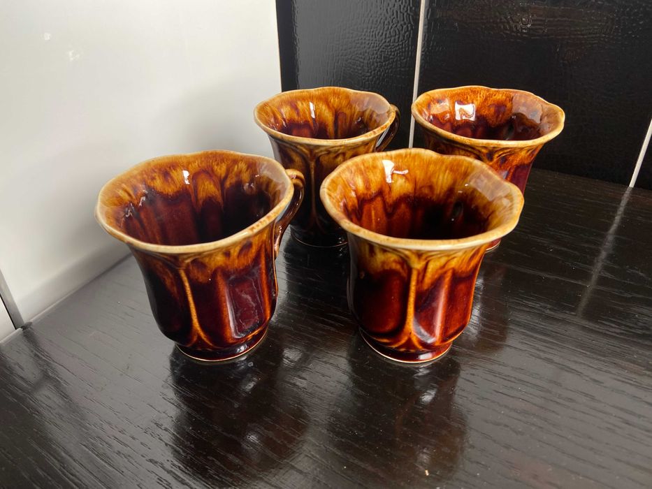 Горнятка / чашки для кави, кружки для кофе