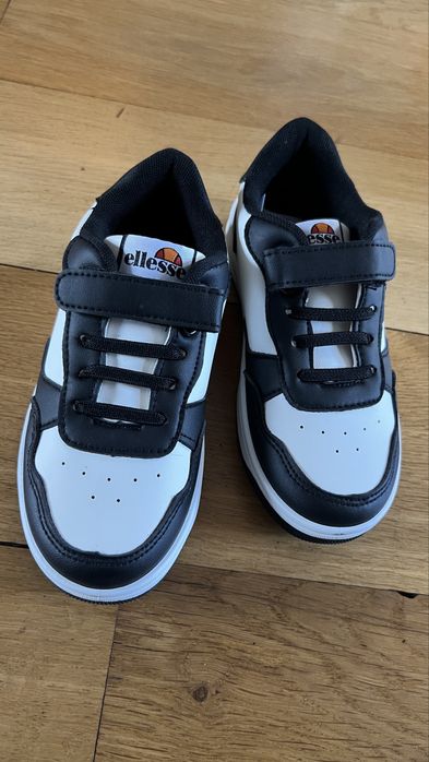 Кросівки дитячі Ellesse оригінал