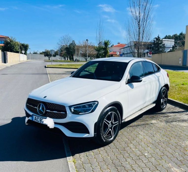 Mercedes-Benz GLC 300d Coupé AMG Line 4-Matic NACIONAL