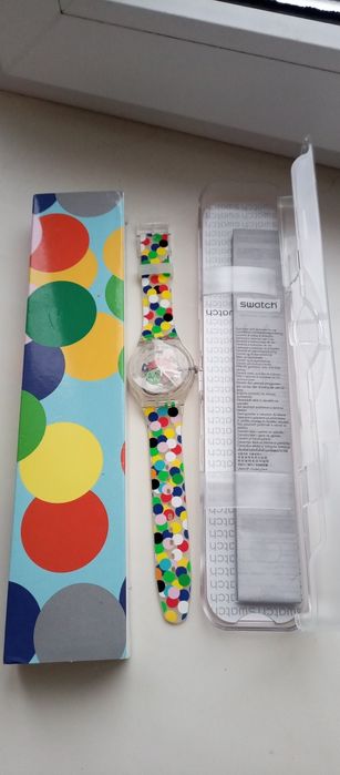 Годинник  Swatch  новий !