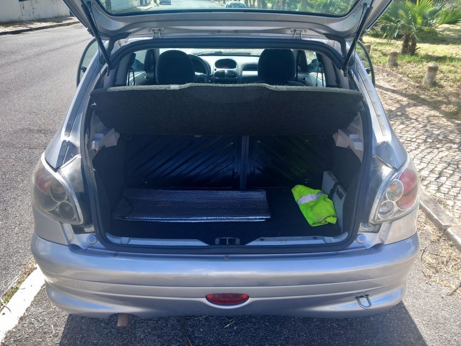 Peugeot 206 impecavel