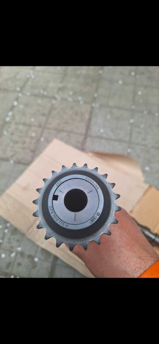 Распредвалы распредвал Volkswagen Passat B5 Skoda 1.8 ADR AGN APT