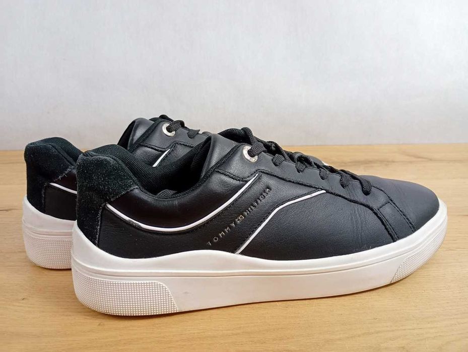 Damskie buty sportowe, TOMMY HILFIGER, Sneakersy Feminine, rozmiar 40