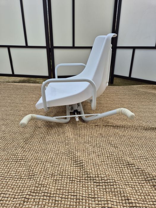 Cadeira de Banho Giratoria