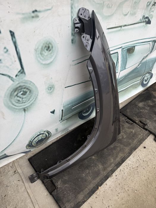 Toyota Highlander 2019-2025 крыло левое крило ліве