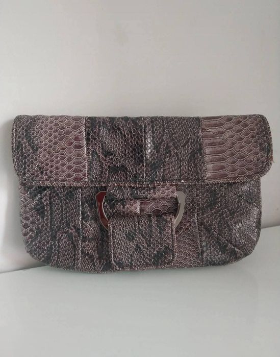 Mala de mão | Clutch | BCBGeneration | Pele sintética | como nova