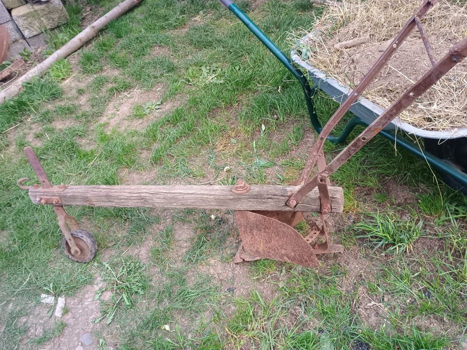 Продам плуг кінний