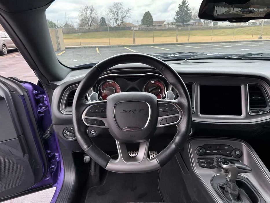 Dodge Challenger SRT Hellcat      2019