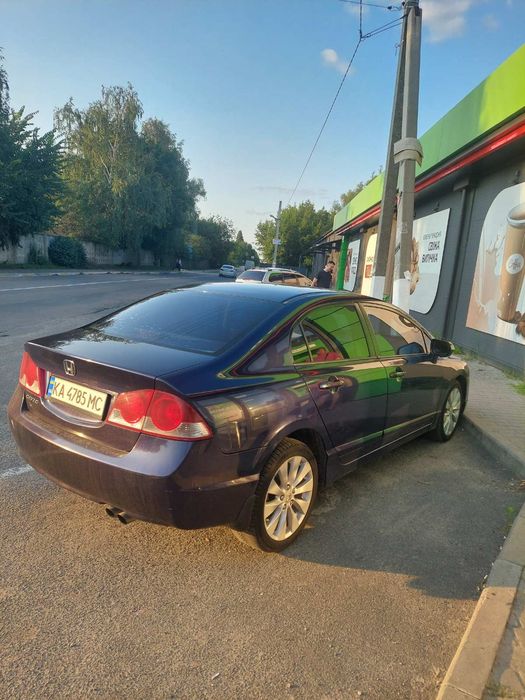 Хонда цивік 4д 1.8 бенз