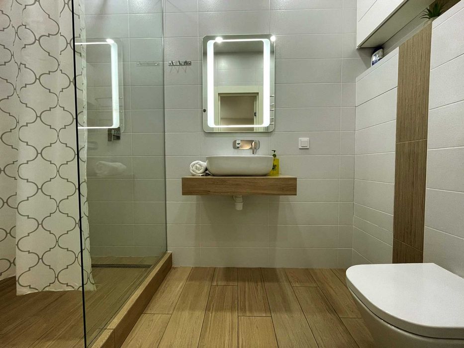 Своя, Аркадія. Стильна та затишна квартира, подобово посуточно Паркінг