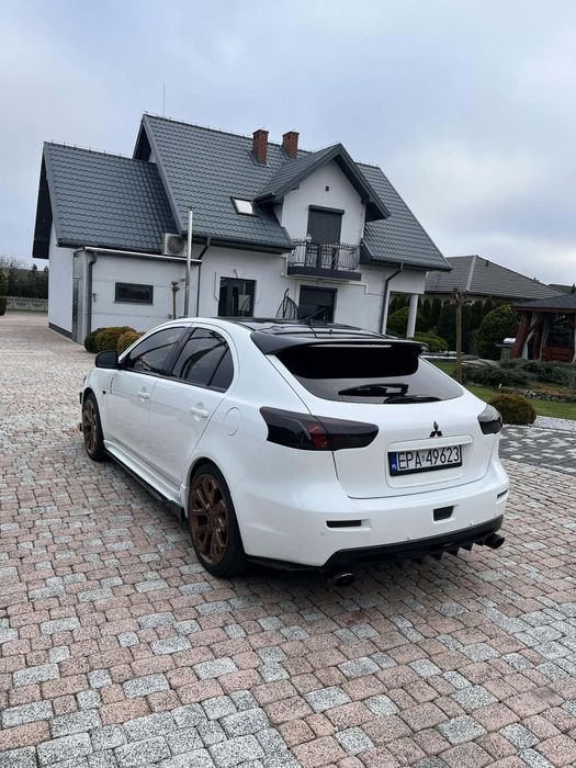 Mitshubishi lancer 1.8* STYL EVO *SUBBUFER