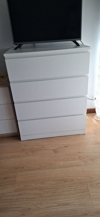Comoda ikea branca