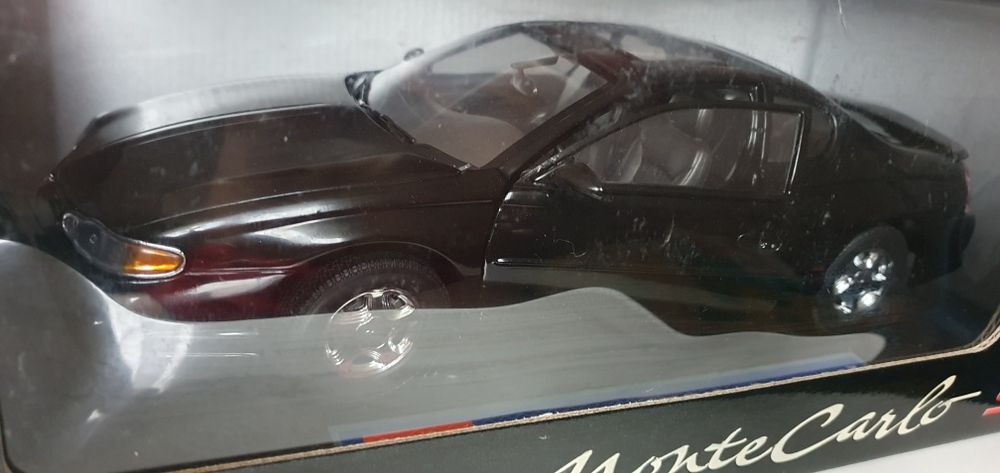 Action Models SB 1/18 – Chevrolet Monte Carlo SS 2000 Noire (occasion, Sans Boîte)
