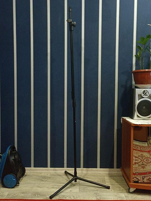 Стойка для микрофона