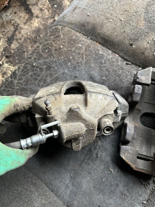 Тормозные суппорта форд транзит конект супорт передний левый правый