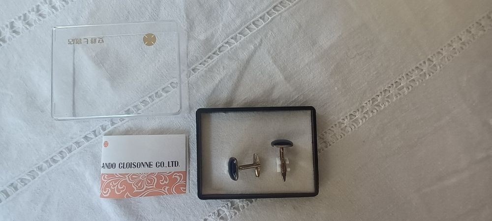 Botoes de punho prata antiga. Oportunidade única.