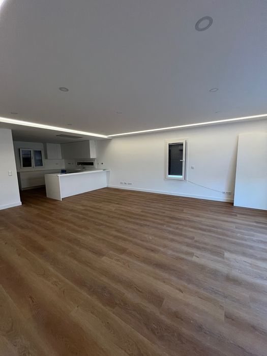 Vivenda T4 em Loures