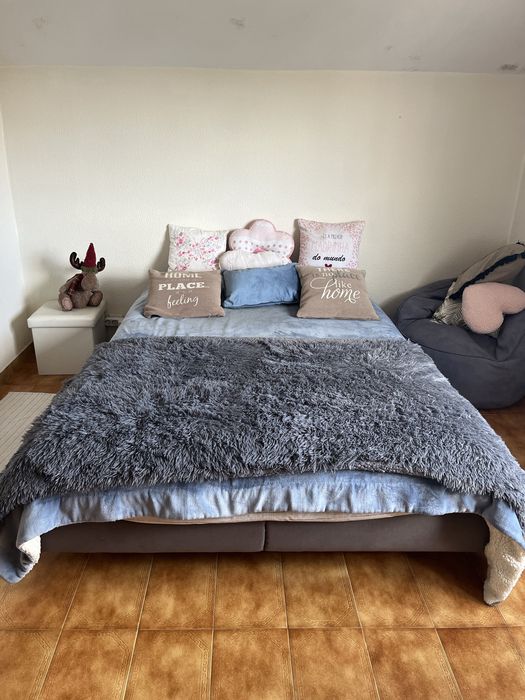 Cama casal com colchao
