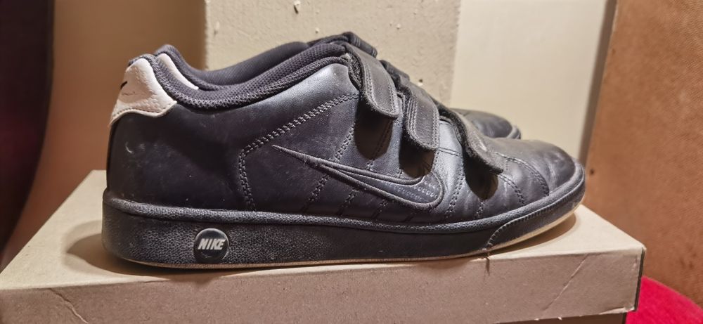 Buty trampki nike czarne skórzane