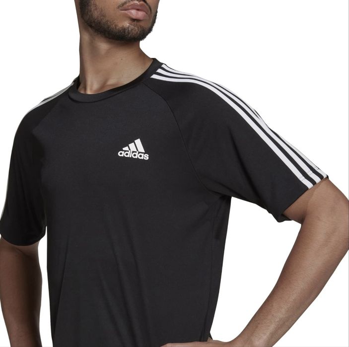 Спортивная футболка adidas climacool 3 stripes р.s/m